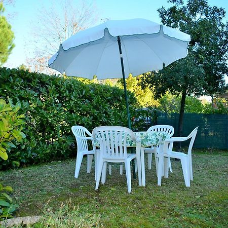 Villa Bouganville Bibione Buitenkant foto